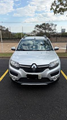 RENAULT SANDERO 1.6 STEPWAY 8V FLEX 4P AUTOMATIZADO RENAULT SANDERO 1.6 STEPWAY 8V FLEX 4P AUTOMATIZADO